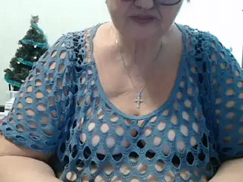 DeniseeRose online show from December 26, 2024, 6:22 pm