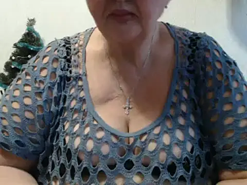 DeniseeRose online show from January 2, 2025, 1:30 pm