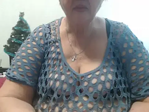 DeniseeRose online show from January 6, 2025, 4:13 pm