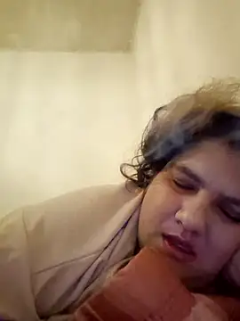 Snapshot of Nina95ggg chatting on December 17, 2024, 9:16 pm Nina95ggg online show from December 17, 2024, 9:16 pm