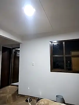 taaylor33 online show from December 17, 2025, 1:44 am