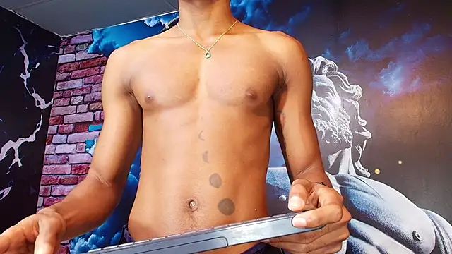 Ethan Fox11 online show from February 17, 2025, 5:21 pm