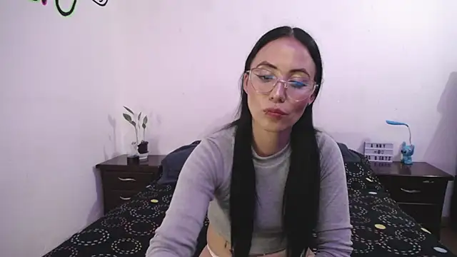 anny roberts online show from March 12, 2025, 11:12 pm