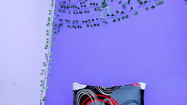 scarlet-jonesx online show from March 12, 2025, 11:01 pm