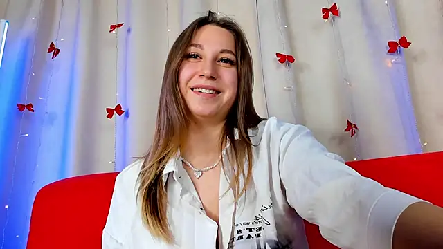 AsyaPink online show from April 11, 2026, 7:45 am