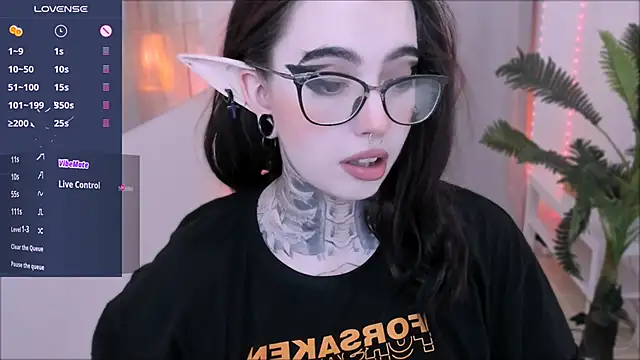 Dixi Pixi  online show from January 25, 2025, 5:40 am