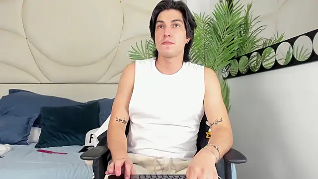 Karimferrer online show from October 24, 2025, 9:00 pm