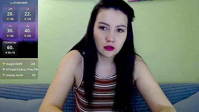 AlexaCruze online show from December 12, 2024, 6:31 pm