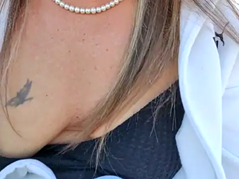 sweethotmilf888 online show from March 5, 2026, 1:51 pm