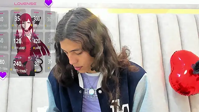 FreyaMoller online show from March 8, 2025, 7:31 pm