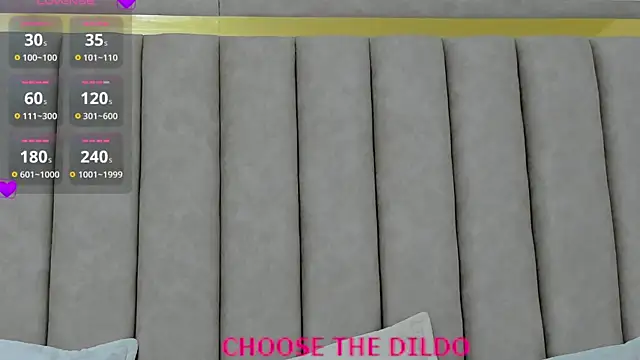 FreyaMoller online show from November 22, 2025, 7:13 pm