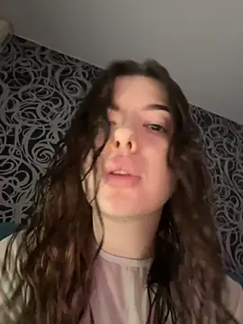 Kimi Ass online show from October 5, 2025, 2:26 pm