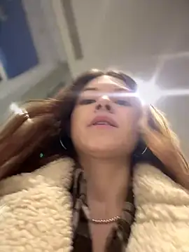 Snapshot of Times__Square chatting on December 8, 2024, 9:13 am Times Square online show from December 8, 2024, 9:13 am