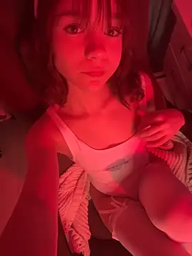 Snapshot of Times__Square chatting on March 3, 2026, 4:57 pm Times Square online show from March 3, 2026, 4:57 pm