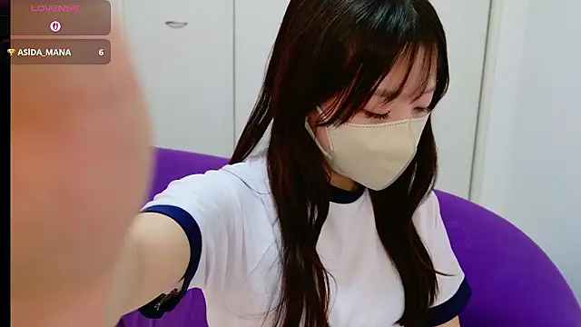 sara-a-jp online show from December 19, 2025, 3:02 am