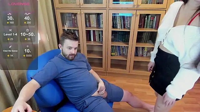 NikkiNSerdron online show from February 24, 2025, 4:27 am