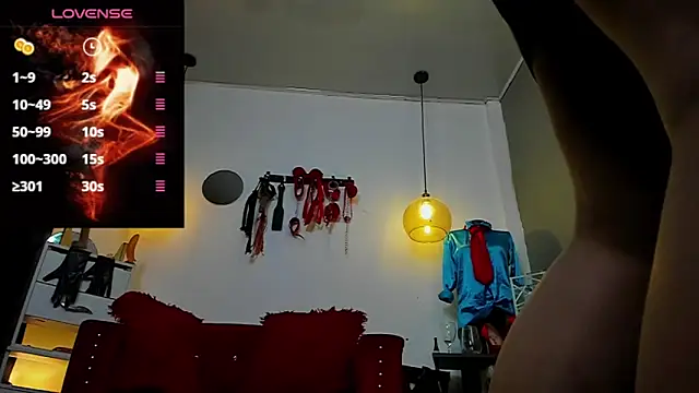 Snapshot of LiaTaylorr chatting on March 7, 2025, 12:45 pm LiaTaylorr online show from March 7, 2025, 12:45 pm