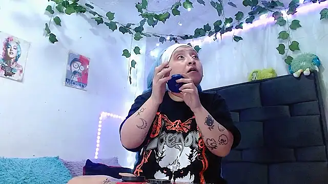 the lesbian game online show from April 7, 2026, 6:19 pm