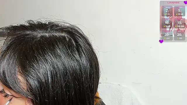 lizzy davis 1 online show from February 19, 2026, 3:57 am