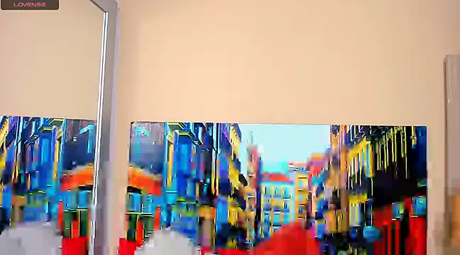 CristalLoren online show from March 13, 2025, 11:30 am