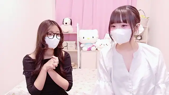 Mia--meow online show from September 20, 2025, 11:44 am