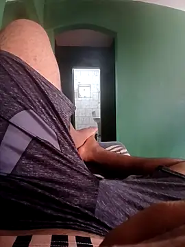 morenogts69 online show from September 19, 2025, 3:24 pm