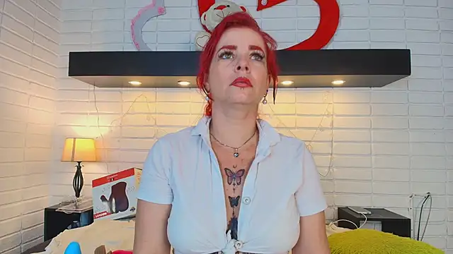 HannaBrave online show from February 25, 2025, 8:36 am