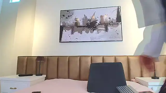 Snapshot of HannaBrave chatting on February 21, 2026, 7:26 pm HannaBrave online show from February 21, 2026, 7:26 pm