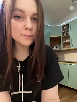 Snapshot of Marylallka5 chatting on February 16, 2025, 9:05 pm Marylallka5 online show from February 16, 2025, 9:05 pm