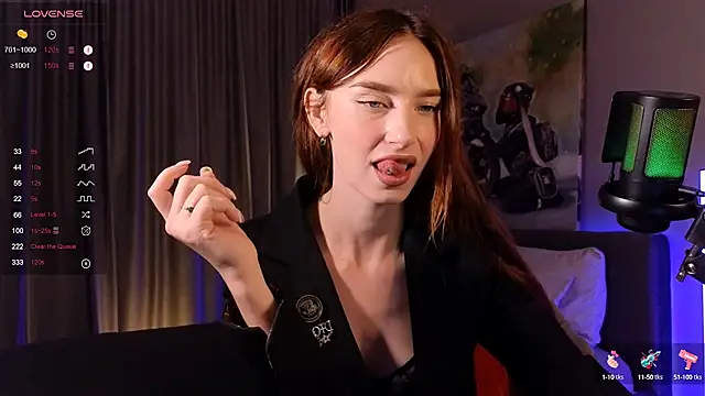 Snapshot of GeraTender1 chatting on October 2, 2025, 10:00 am GeraTender1 online show from October 2, 2025, 10:00 am