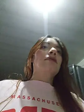 valery mora online show from April 5, 2026, 4:31 am