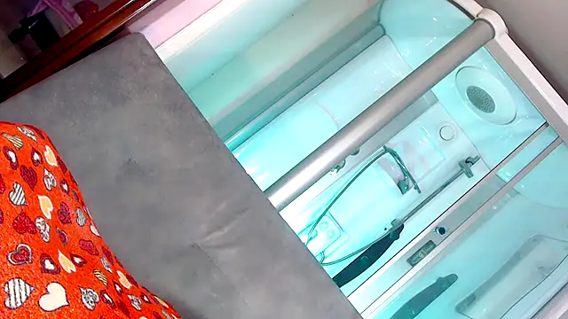 sexy-luna-star-ts online show from October 4, 2025, 2:42 am