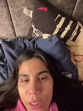 Snapshot of Cuteandhornyy chatting on December 4, 2025, 7:22 pm Cuteandhornyy online show from December 4, 2025, 7:22 pm