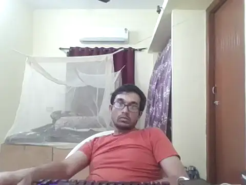 THE NAKED BOY online show from February 7, 2026, 9:40 pm