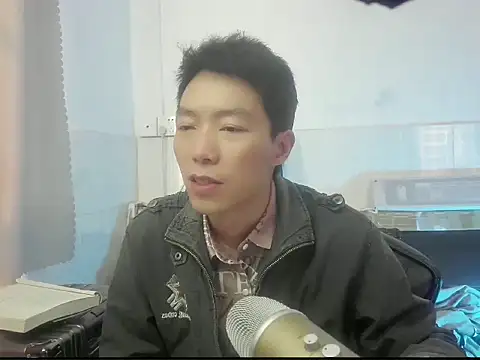 xhqds online show from February 20, 2025, 5:55 am