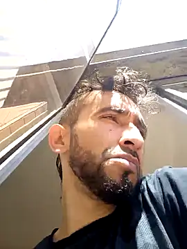 weedmanhot28 online show from December 24, 2024, 2:22 pm