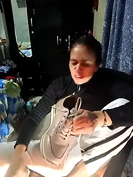 Dakary hot online show from February 5, 2026, 8:24 pm