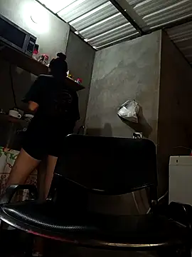 Dakary hot online show from April 1, 2026, 5:43 pm