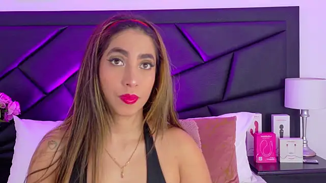 SophieCarther online show from December 3, 2025, 12:36 pm