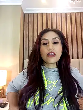 Snapshot of MonicaMoret chatting on February 12, 2025, 12:12 pm MonicaMoret online show from February 12, 2025, 12:12 pm