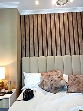 Snapshot of MonicaMoret chatting on March 1, 2025, 3:38 pm MonicaMoret online show from March 1, 2025, 3:38 pm