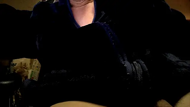 Snapshot of hidenyan02 chatting on January 9, 2025, 8:03 am hidenyan02 online show from January 9, 2025, 8:03 am