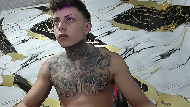 Kevin22 222 online show from January 4, 2025, 3:07 am