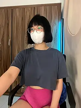 Baby Claraa online show from September 18, 2025, 7:32 am