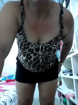 Snapshot of Fulopp15 chatting on December 20, 2024, 2:19 am Fulopp15 online show from December 20, 2024, 2:19 am