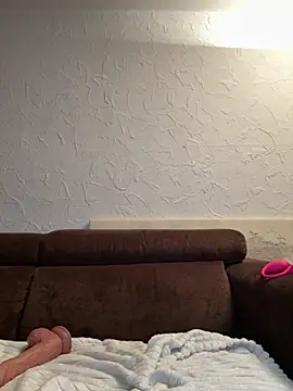 missdaisydiamond777 online show from April 18, 2026, 8:09 pm