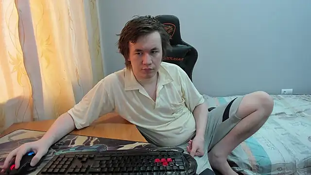 iliaskrislove online show from March 29, 2026, 8:58 am