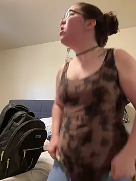 FreakNastyLacie online show from March 4, 2025, 4:09 pm