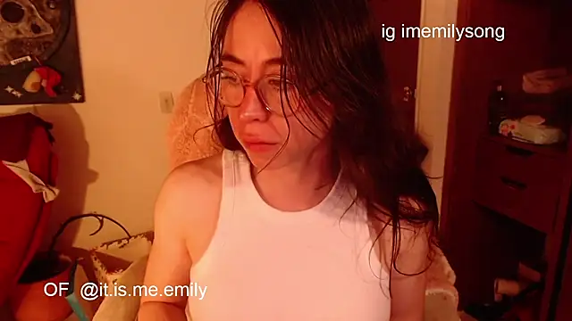 emily pearl  online show from February 10, 2026, 11:09 pm