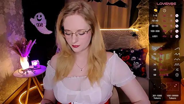 Aemilia  online show from November 1, 2025, 6:26 am